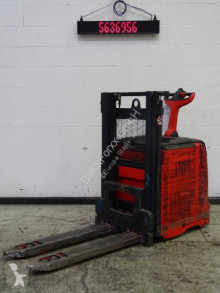 Linde pedestrian stacker