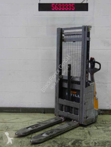 Still EXV12 stacker