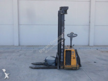 Atlet stacker