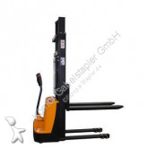 n/a stacker