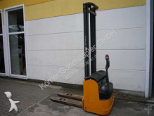 Still stacker