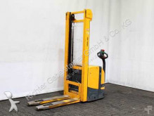 Jungheinrich stacker