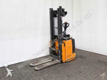 Still stacker