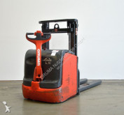 Linde stacker