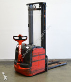 Linde stacker