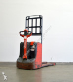 Linde stacker