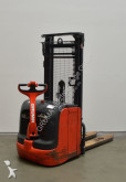 Linde stacker