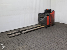 Linde pedestrian stacker