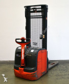 Linde stacker
