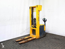 Jungheinrich EJC 220 115-57-420DZ stacker