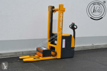 Jungheinrich stacker