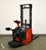 Linde stacker