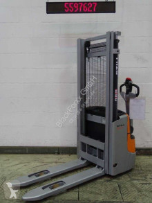Still EXV10/BATT.NEU stacker