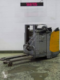 Still pedestrian stacker