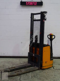 Still pedestrian stacker