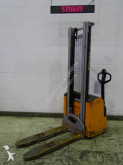 Still pedestrian stacker