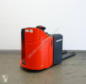 Linde stand-on stacker