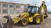 экскаватор-погрузчик с жесткой рамой New Holland