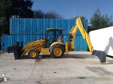 retroescavadora rígida Komatsu