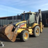 tractopelle articulé Volvo