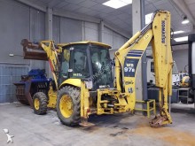 retroexcavadora rígida Komatsu