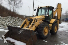 koparko-ładowarka Komatsu