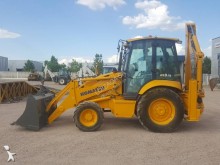 retroexcavadora rígida Komatsu