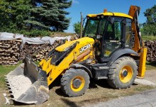 tractopelle rigide JCB