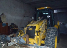 Hidromek backhoe loader