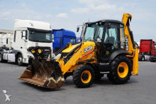 экскаватор-погрузчик с жесткой рамой JCB