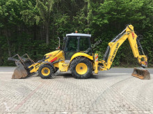 retroexcavadora New Holland
