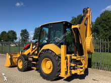 retroexcavadora Caterpillar