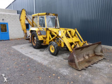retroexcavadora Massey Ferguson