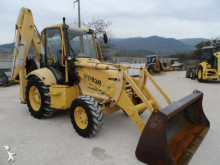 Komatsu WB93R-2