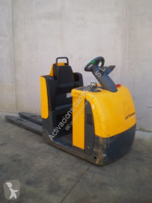 Jungheinrich ECE 220