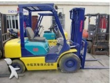 Komatsu FD30 order picker