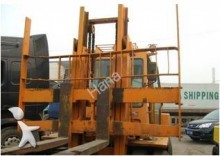 Komatsu order picker