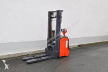préparateur de commandes en grande hauteur (> 6m) occasion
