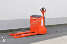 préparateur de commandes Linde T16
