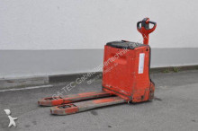 préparateur de commandes Linde T16