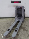 Still low lift order picker