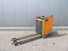 Still low lift order picker