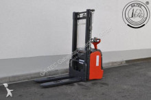 Linde high lift order picker