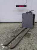 Still low lift order picker