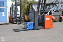 Linde order picker