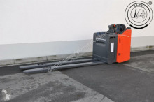 Linde T20SP order picker