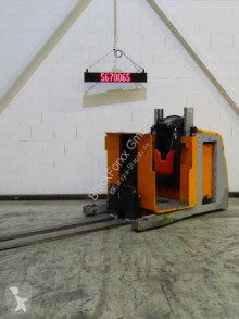 Still high lift order picker