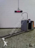 Still low lift order picker