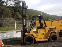 stivuitor cu catarg retractabil Daewoo D70