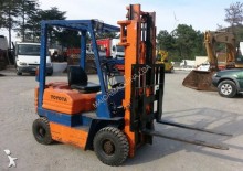 Toyota reach truck
